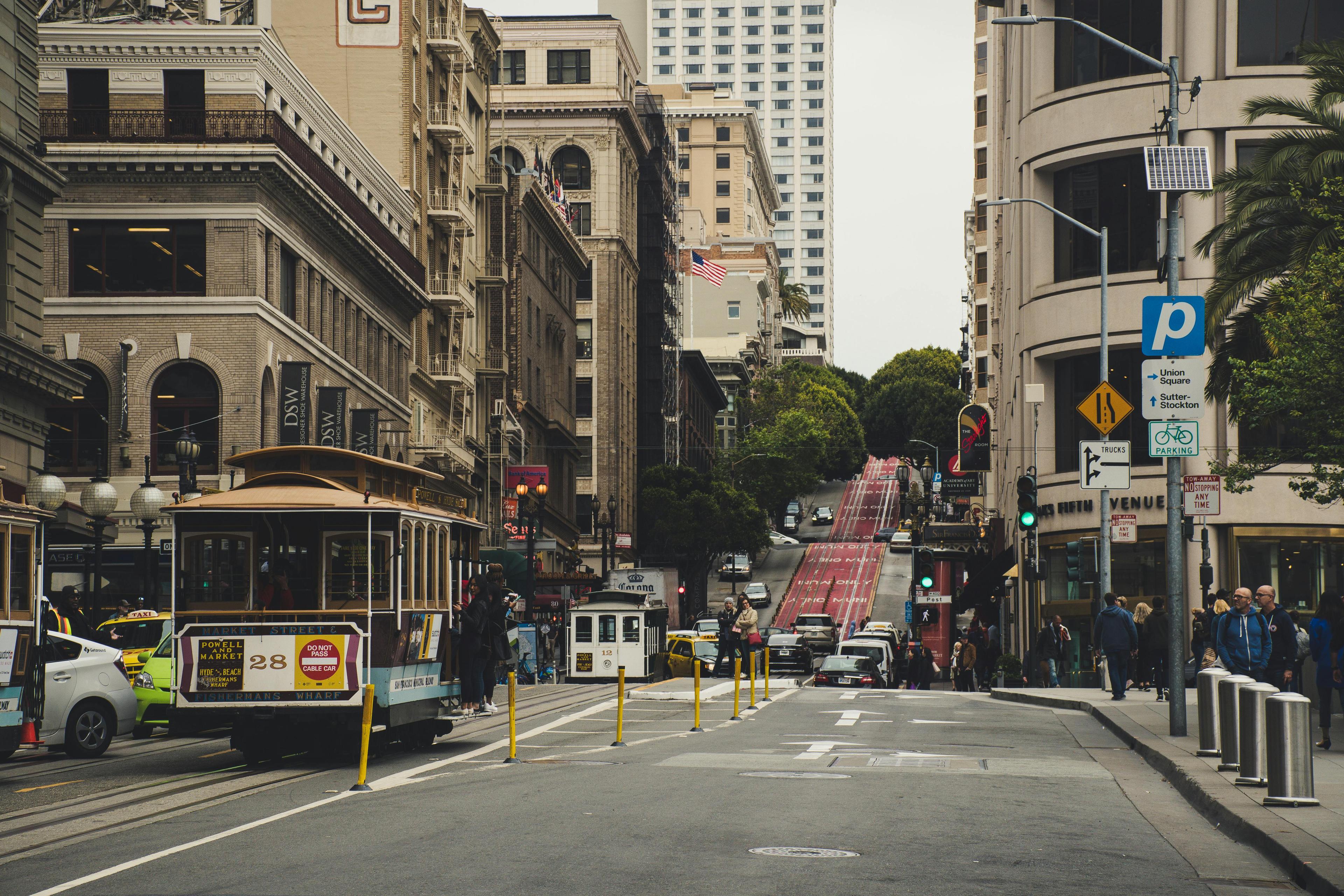 outdoor hang out spot in san francisco